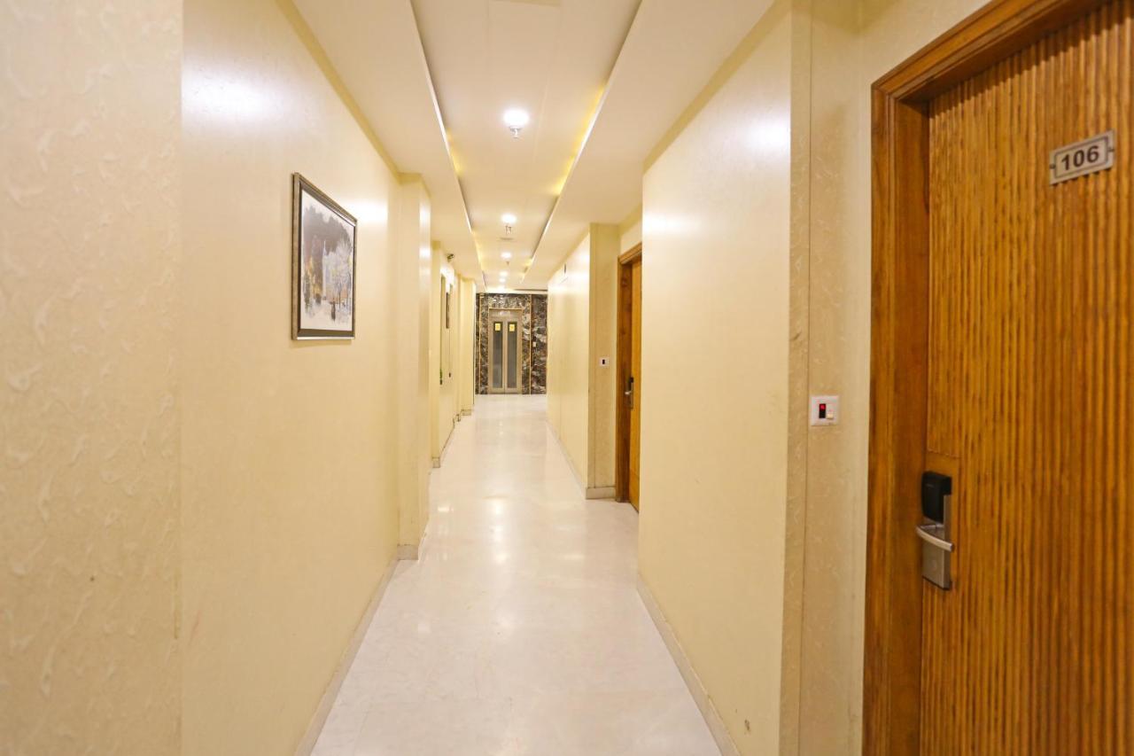 Hotel Worth Newly Bulit - Nowe Delhi Zewnętrze zdjęcie