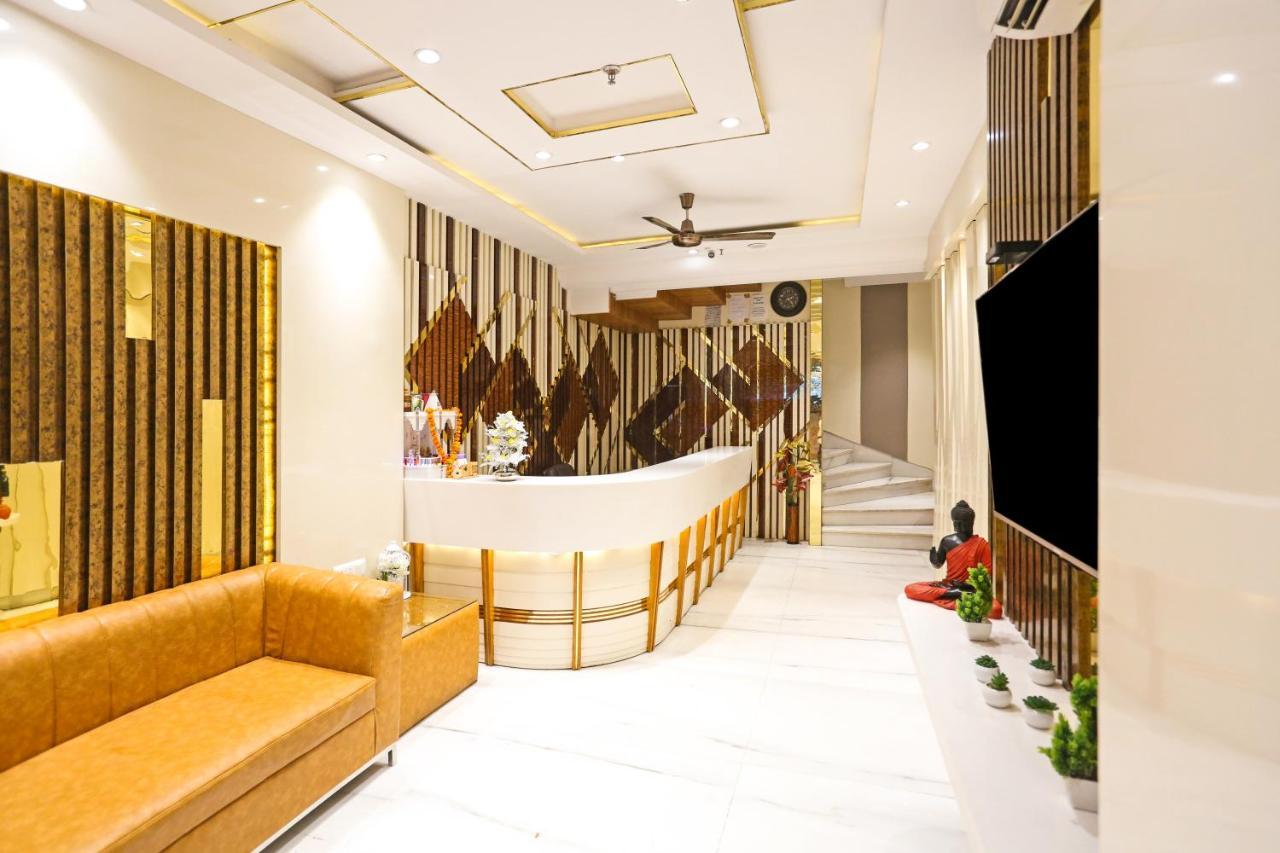 Hotel Worth Newly Bulit - Nowe Delhi Zewnętrze zdjęcie